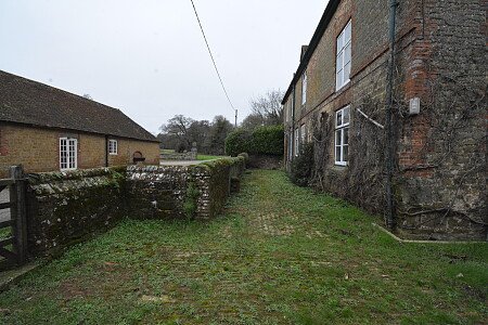 Moor Farmhouse 24
