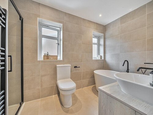 1321033-6-6888a677efdca