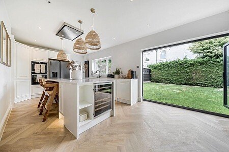 1321033-15-6888a6d1b56c0