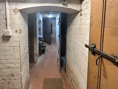 Image for Location 2441