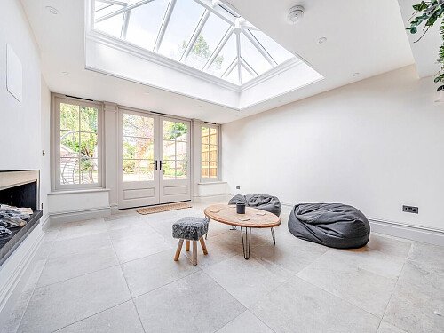 1347983-19-68c2a8aad0ac4