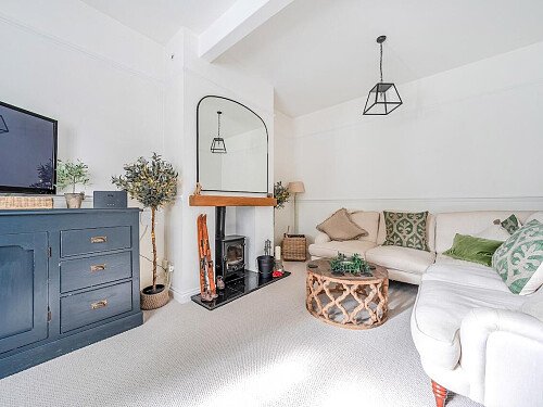 1347983-25-68c2a697c3340