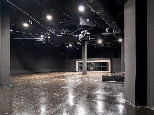 Black Studio House Lights 35