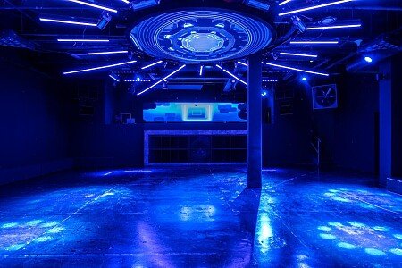 Black Studio screen lights 44