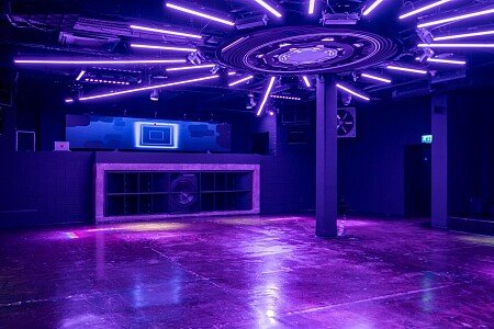 Black Studio screen lights 47