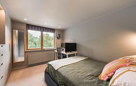 Location Creation:Henley House RG9:Bedroom 3