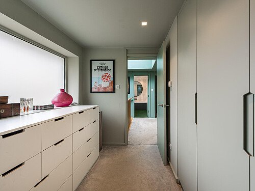 Location Creation:Henley House RG9:Dresser