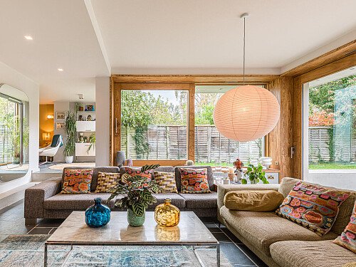 Location Creation:Henley House RG9:Living room 5