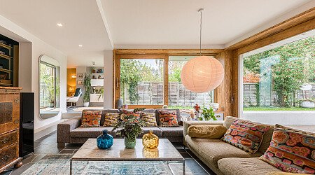 Location Creation:Henley House RG9:Living room 5