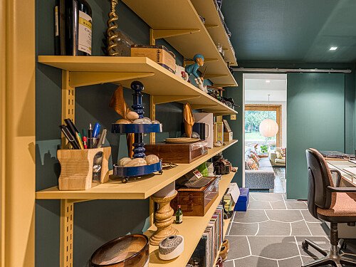 Location Creation:Henley House RG9:Study