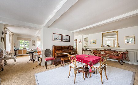 Location Creation:Lake House:drawing room 2