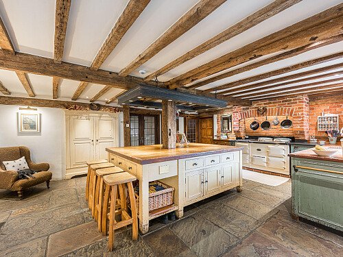 Location Creation:Lake House:kitchen 4