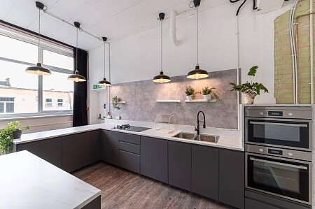 Photography-Studio-Hire-London-69-drops-Studio-10-scaled