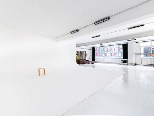 Photo-Studio-Hire-London-69-drops-Studio-7-scaled