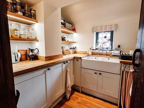 Kate_Gummer_Home-050