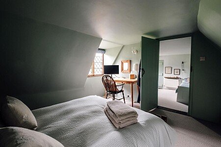 Kate_Gummer_Home-085