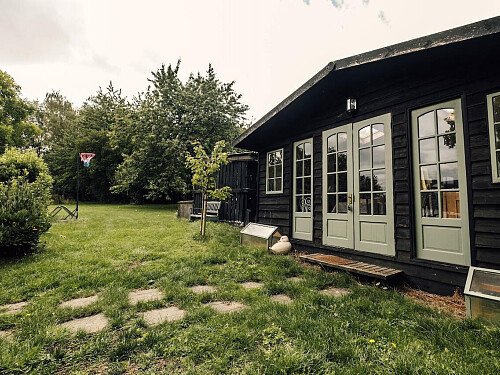 Kate_Gummer_Home-125