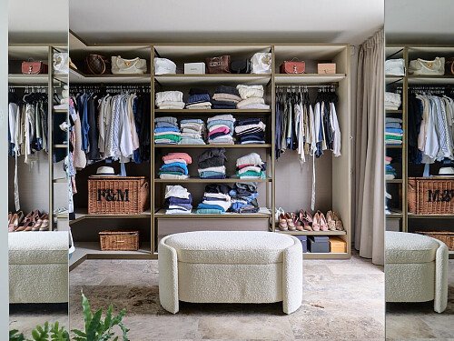 Location Creation:Chiswick Dock:dresser