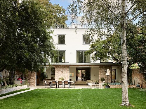 Location Creation:Chiswick Dock:garden 2