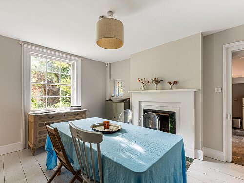 Location Creation: The Walled Garden:Indoor Dining