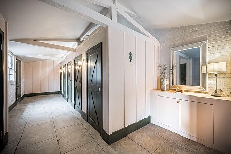 Location Creation: The Walled Garden:loos 2