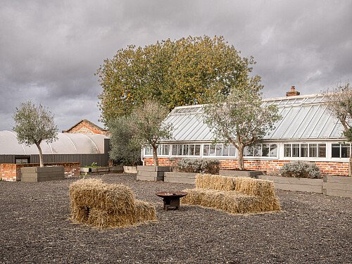 Location Creation: The Walled Garden:The Glass House 4