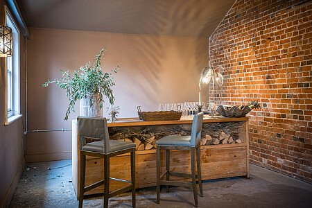 Location Creation: The Walled Garden:The Long Room bar 4