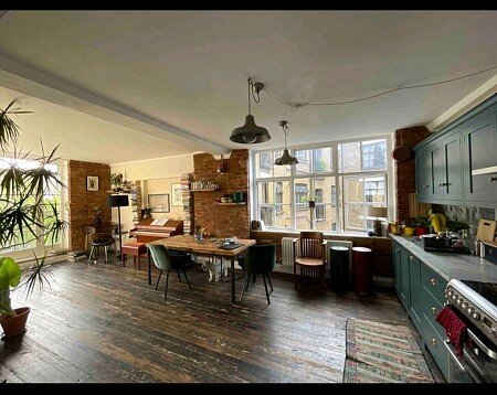 Screenshot_20230417_181742_Airbnb