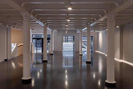 Gallery floor - blank canvas 2