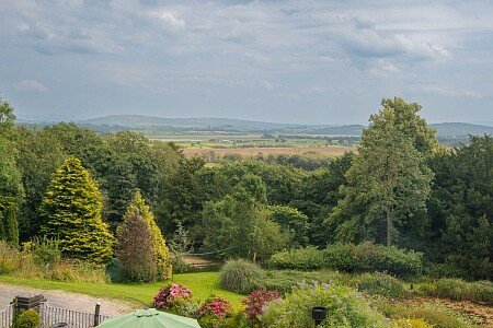 30420at638605404930000000