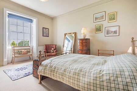 30421at638605404710000000