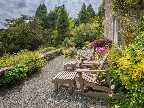 30438at638605405590000000