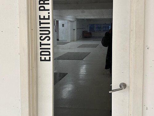 office location empty-20