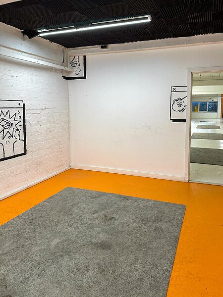 office location empty-19