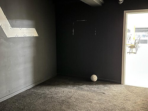 office location empty-23