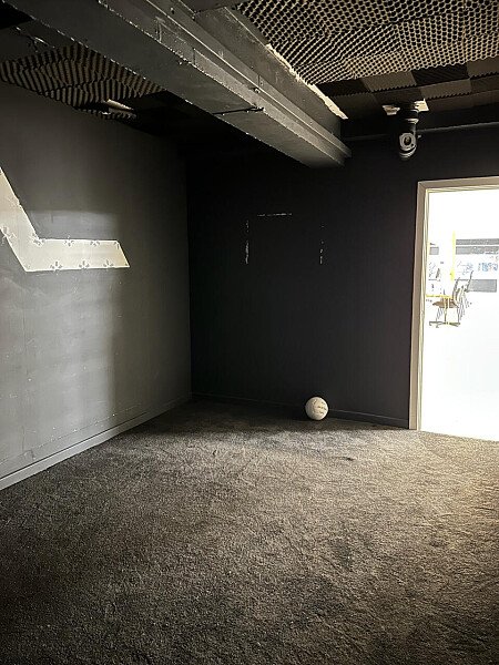 office location empty-23