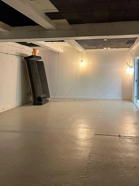 office location empty-25