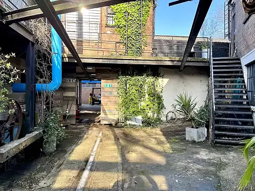 Belt Craft Studios Yard 5