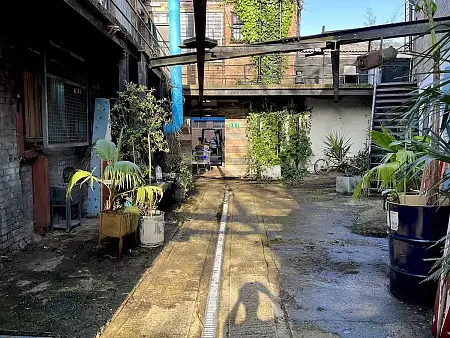 Belt Craft Studios Yard 1