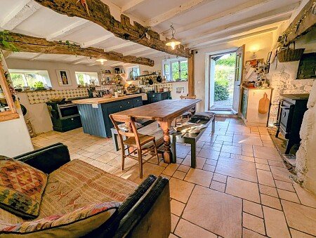 WhatsApp Image 2025-06-30 at 19.59.43