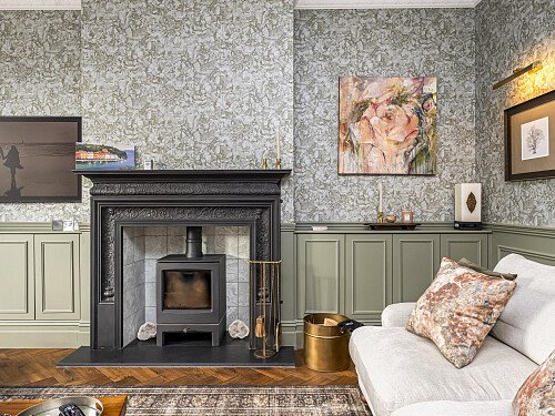 New Church Road, 77-039