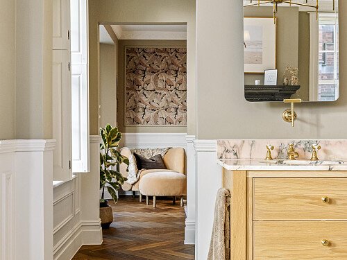 New Church Road, 77-021