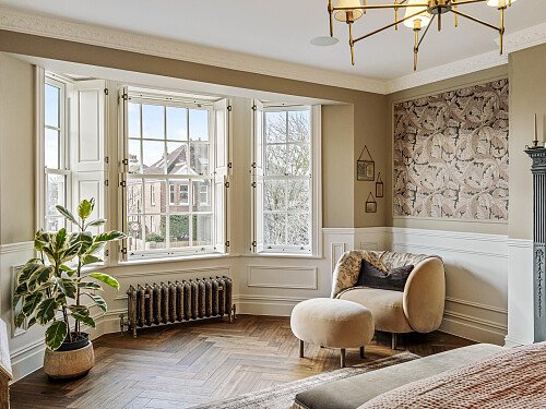 New Church Road, 77-015