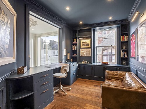 New Church Road, 77-009