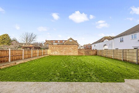 New Church Road, 77-045