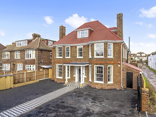 New Church Road, 77-049