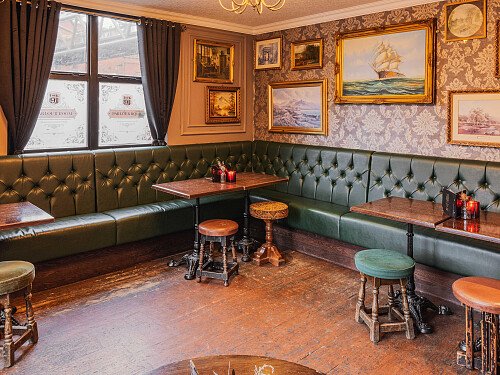 Victorian-Drinking-Parlour-3