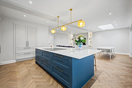 2 Manor Drive NW7 3NE-7