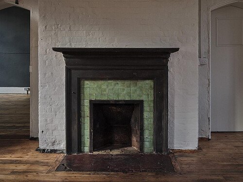 chapel_Studio_green_fireplace