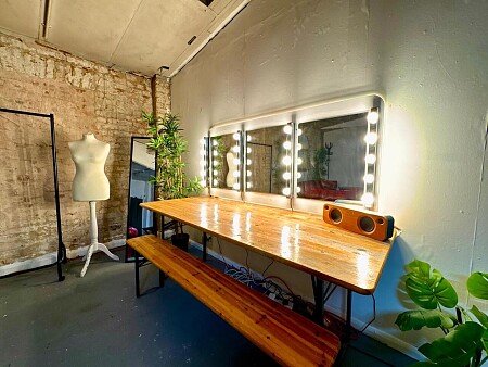 3. Pages Walk - Hair & Make Up